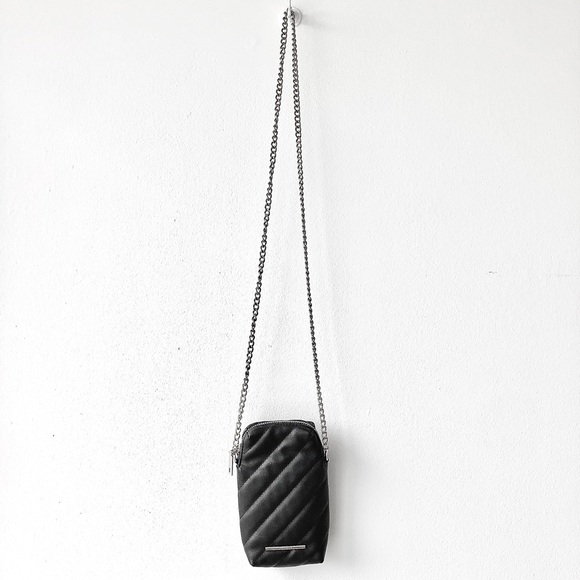 Pull&Bear small handbag with metal chain and zipper - Picture 2 of 3